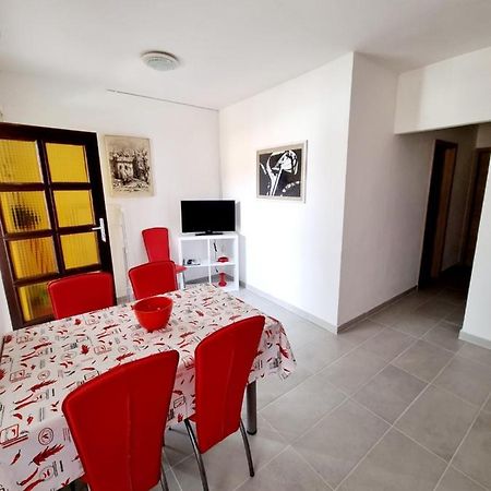 Apartmani Mw, Crveni Apartman Baška Exteriér fotografie
