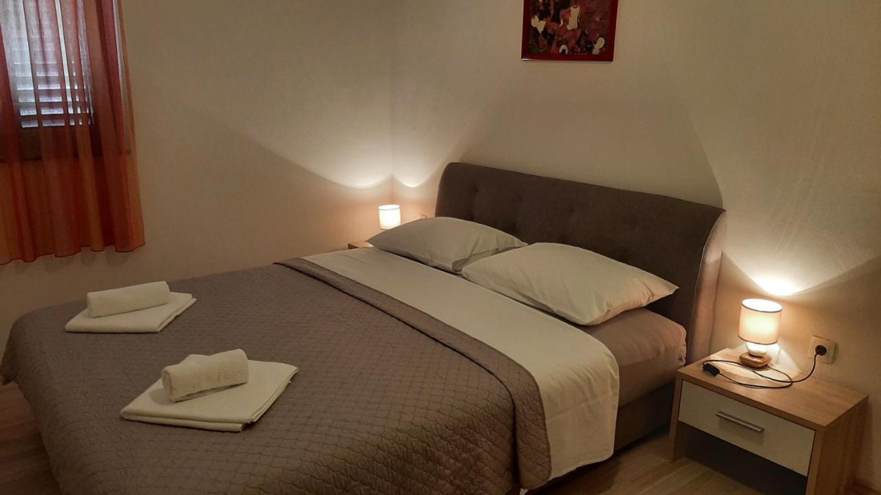 Apartmani Mw, Crveni Apartman Baška Exteriér fotografie