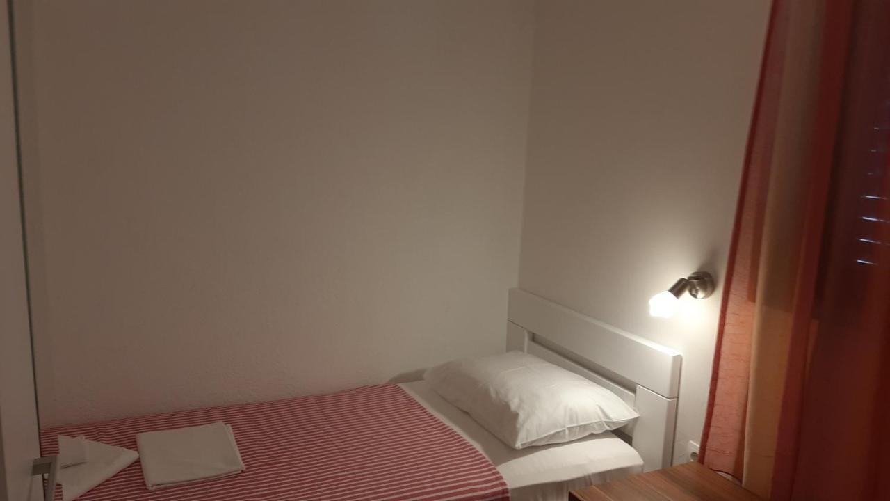 Apartmani Mw, Crveni Apartman Baška Exteriér fotografie