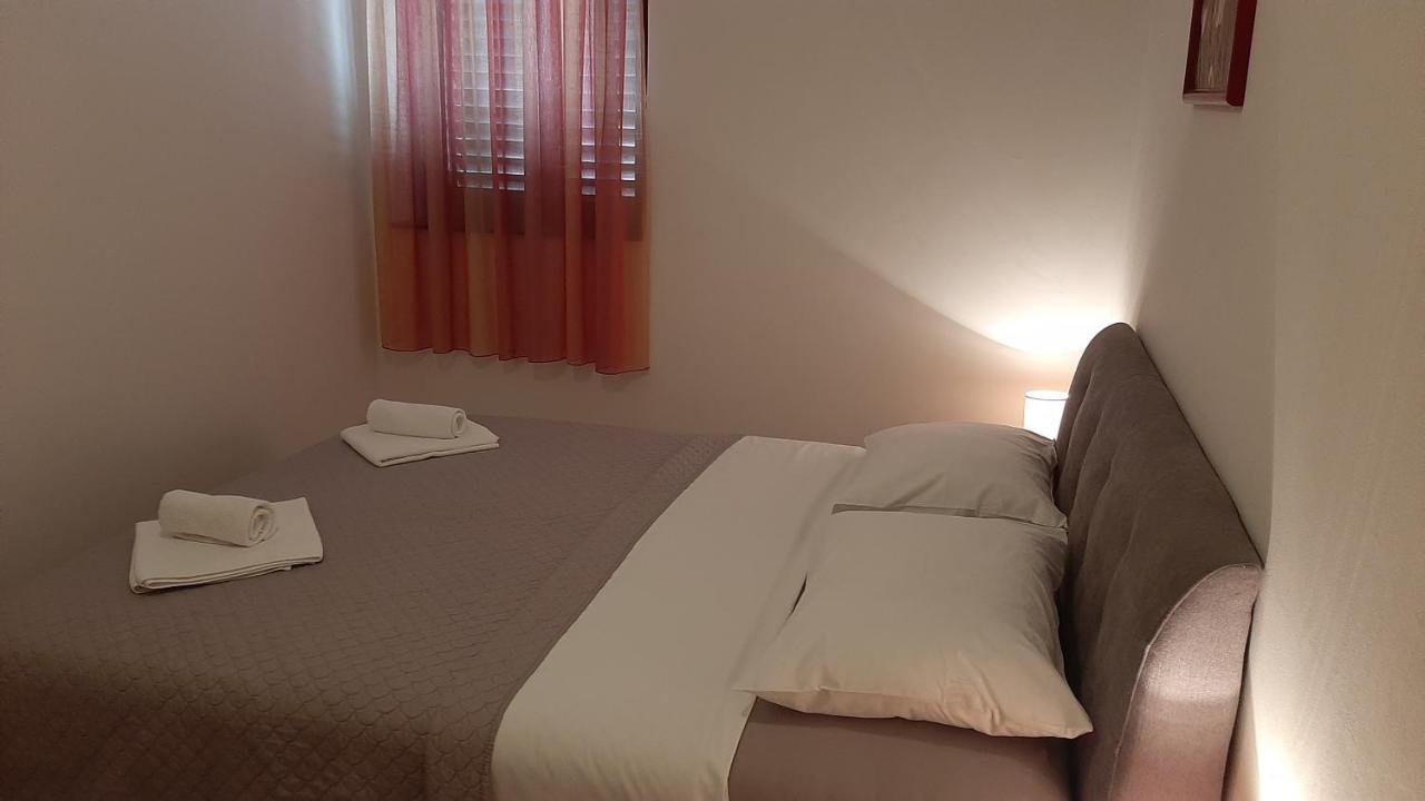 Apartmani Mw, Crveni Apartman Baška Exteriér fotografie