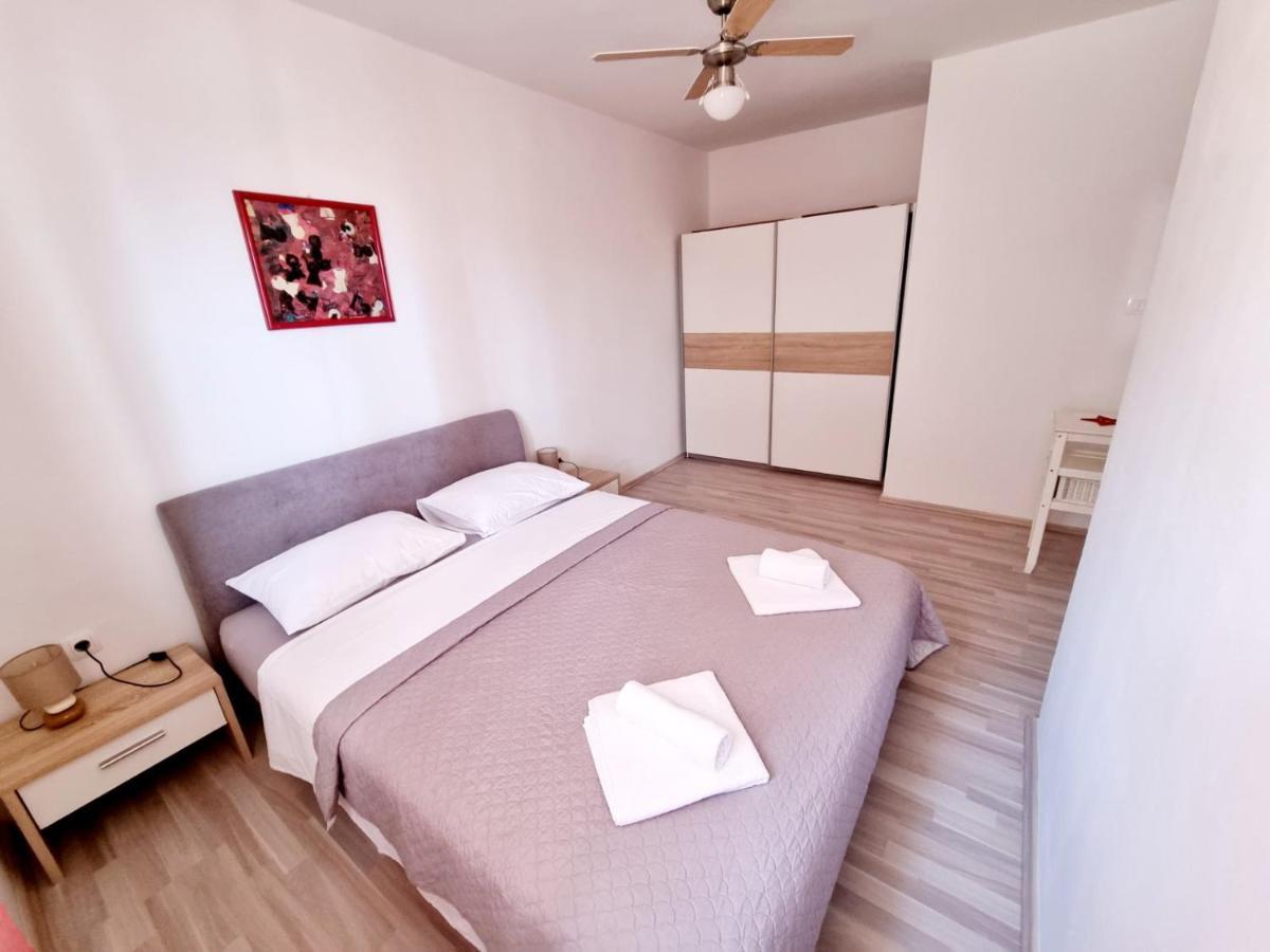 Apartmani Mw, Crveni Apartman Baška Exteriér fotografie